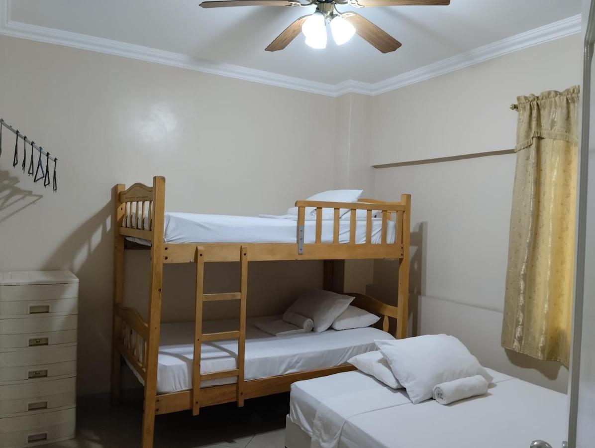 Hotel Jeshua Simmonds Гуаякуил Екстериор снимка
