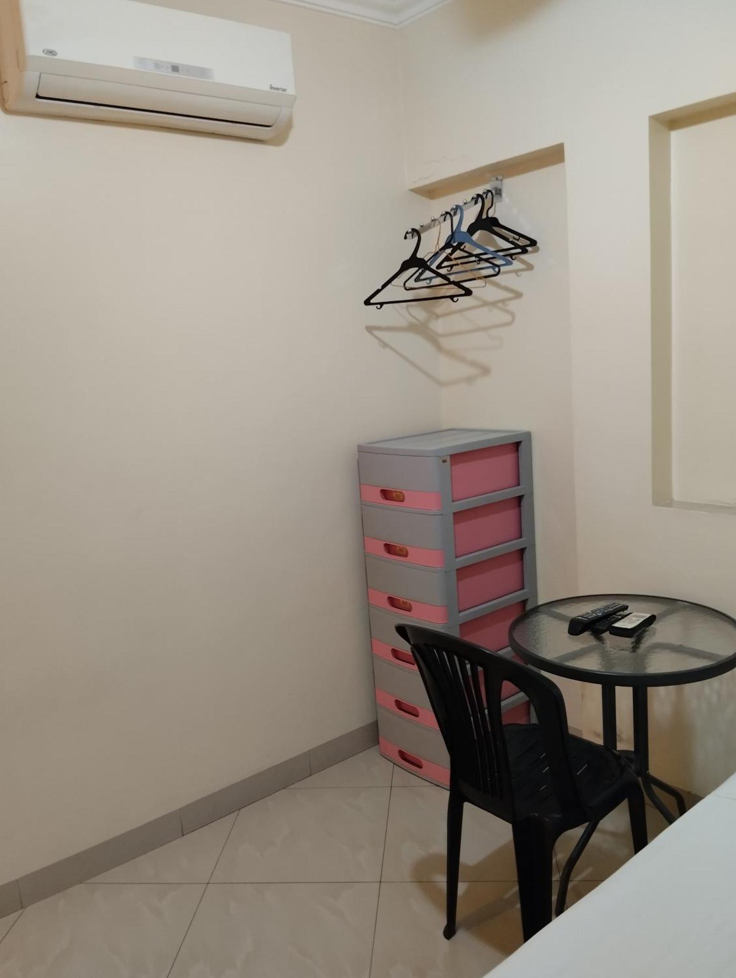 Hotel Jeshua Simmonds Гуаякуил Екстериор снимка